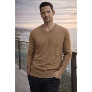 Hart Schaffner Marx Extra Fine Merino Wool V Neck Sweater Camel Men's Lg